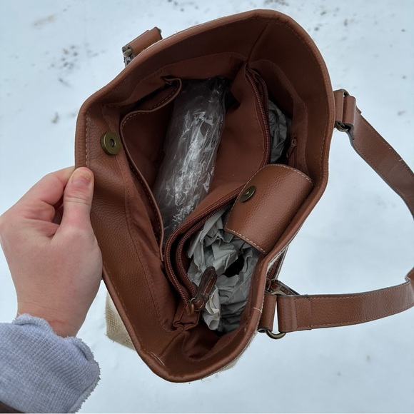 St. John’s Bay Vintage Cavas Leather Boho Buckle Tote Shoulder Neutral Bag Purse - Picture 4 of 9